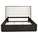 Leandro - Wingback Bed