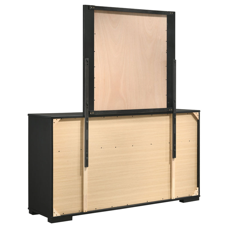 Blacktoft Dresser With Mirror
