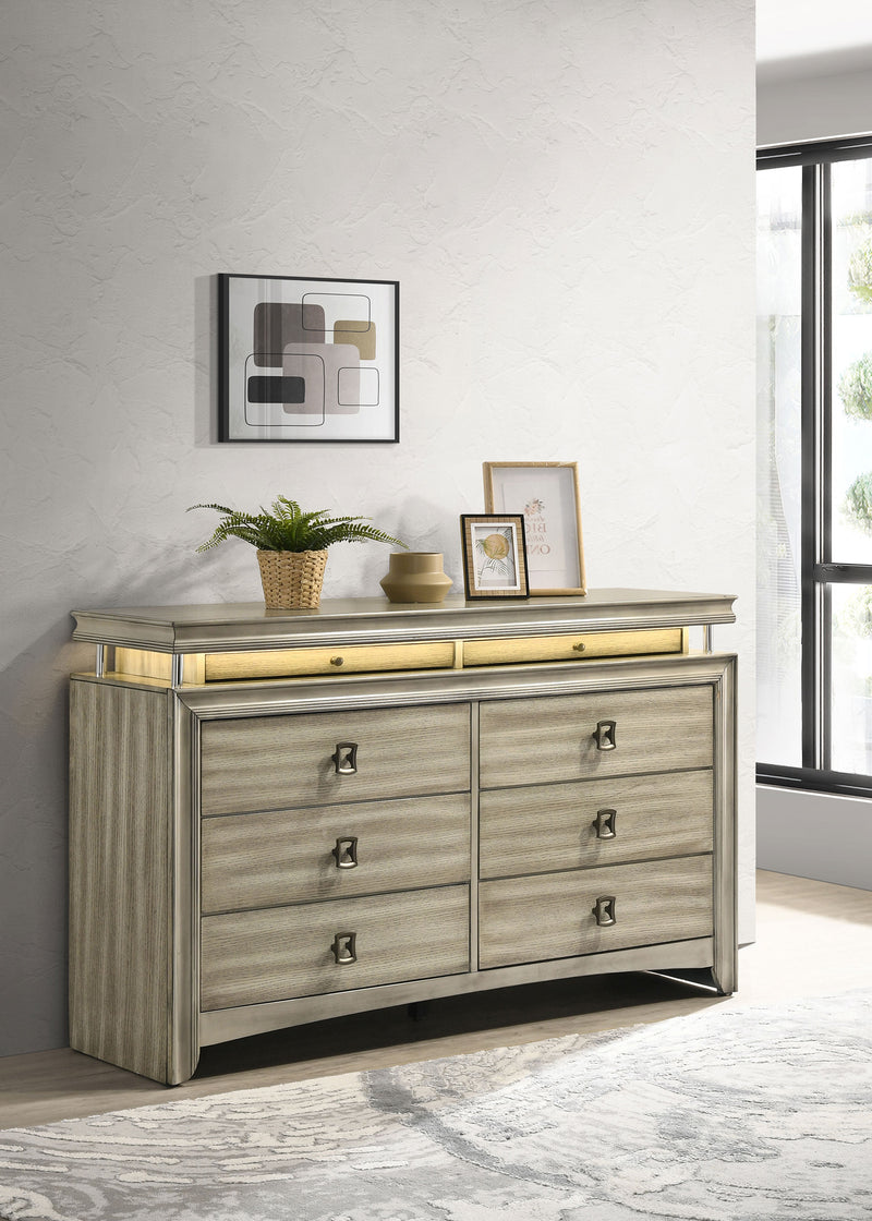 Giselle Dresser