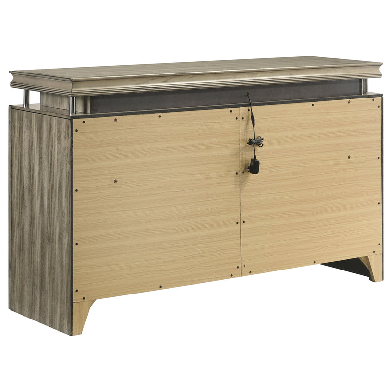 Giselle Dresser