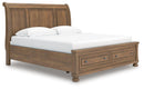 Feddinger Panel Storage Bed
