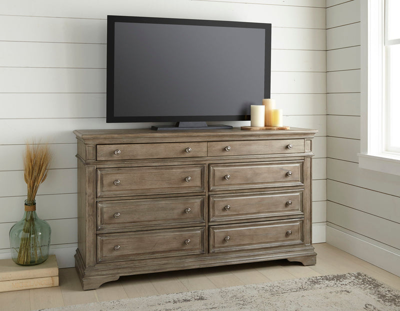Highland - Dresser