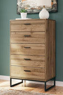 Deanlow Chest of Drawers - Austin's Furniture Depot (Austin,TX)