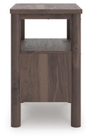 Pamytta Nightstand