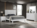 Denker King Rail White