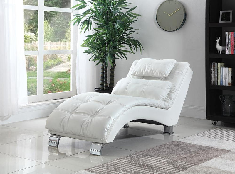 Dilleston Contemporary White Chaise - Austin's Furniture Depot (Austin,TX)