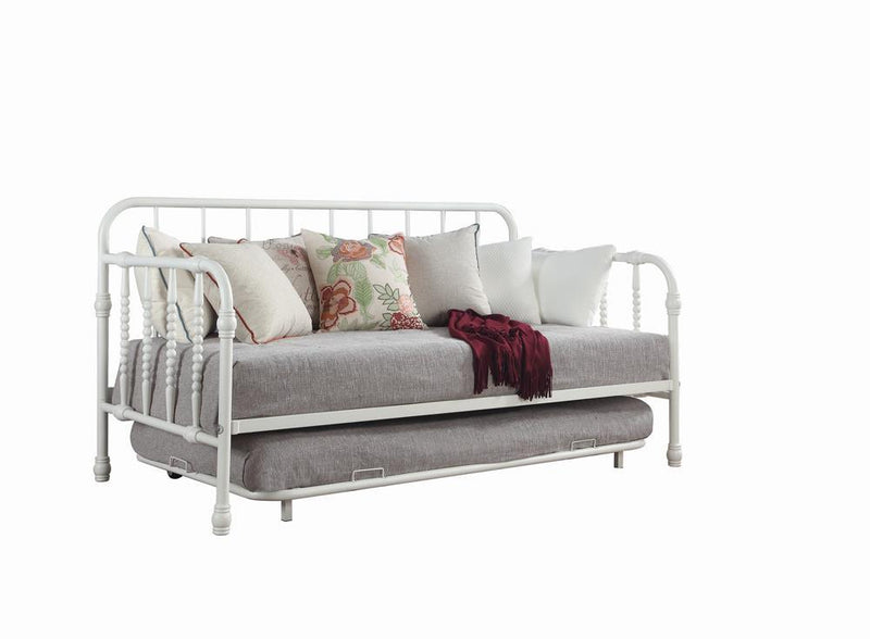 Traditional White Metal Daybed - Austin's Furniture Depot (Austin,TX)