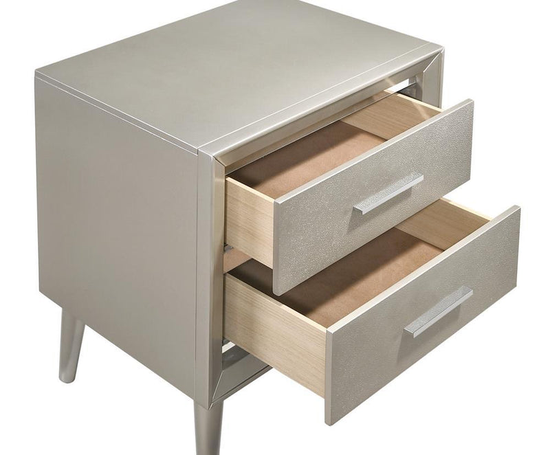 G222703 Nightstand - Austin's Furniture Depot (Austin,TX)