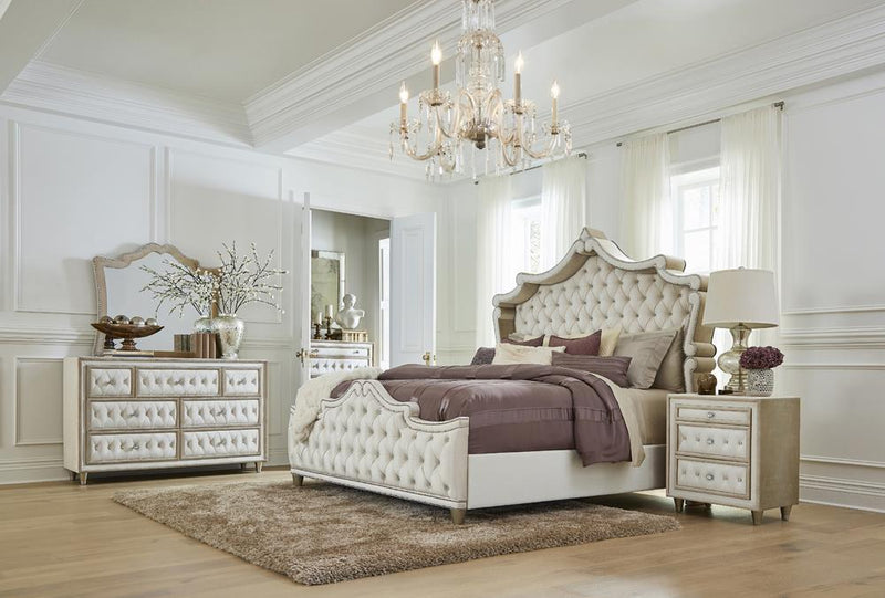 223521KW C KING BED - Austin's Furniture Depot (Austin,TX)