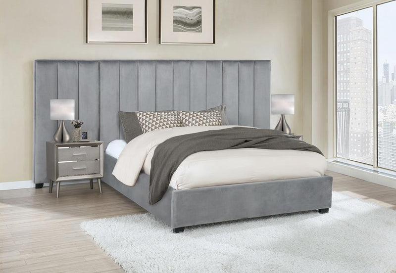 G306070 E King Bed