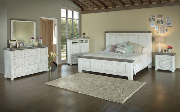 Luna King Panel Bed in Off White image